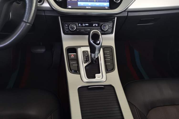 Used Geely Auto Emgrand GL 2017 1.3T DCT Luxury Model Gear Lever