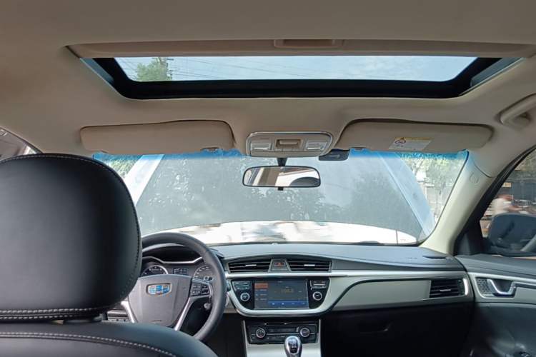 Used Geely Auto Emgrand GL 2017 1.3T Manual Elite Model Headliner