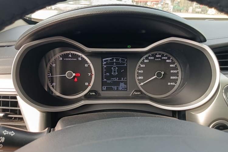 Used Geely Auto Emgrand GL 2017 1.3T Manual Elite Model Instrument Cluster