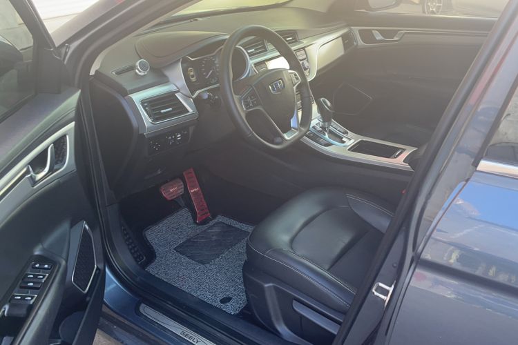 Used Geely Auto Emgrand GL 2017 1.3T DCT Elite Model Interior 2