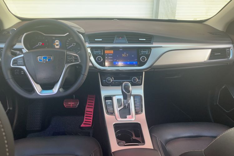 Used Geely Auto Emgrand GL 2017 1.3T DCT Elite Model Interior 3