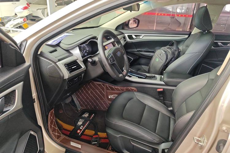 Used Geely Auto Emgrand GL 2017 1.8L DCT Elite Model Left Front Seat