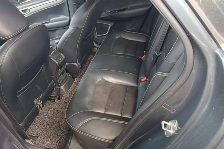 Used Geely Auto Emgrand GL 2017 1.3T Manual Elite Model Left Rear Seat