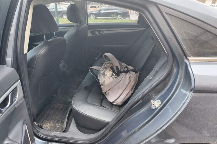 Used Geely Auto Emgrand GL 2017 1.8L Manual Elite Model Left Rear Seat