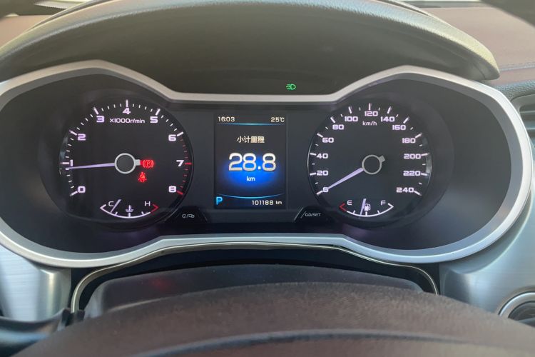 Used Geely Auto Emgrand GL 2017 1.3T DCT Elite Model Odometer Close Up