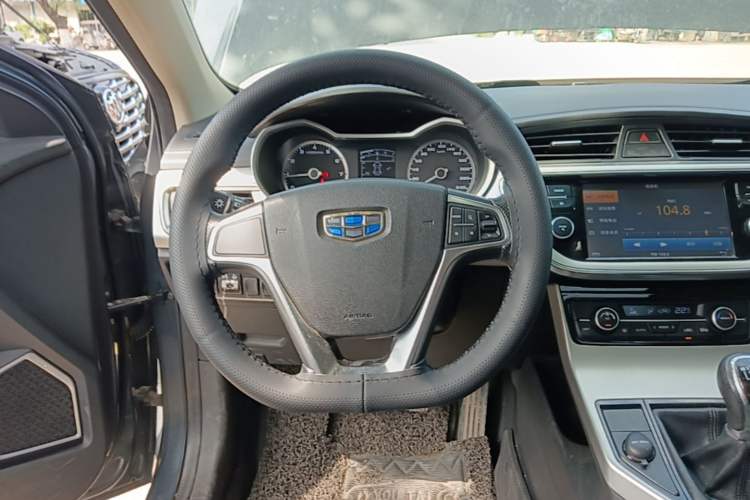 Used Geely Auto Emgrand GL 2017 1.3T Manual Elite Model Steering Wheel