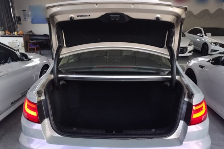 Used Geely Auto Emgrand GL 2017 1.3T DCT Luxury Model Trunk