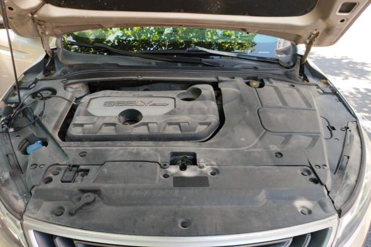 Used Geely Auto Emgrand GL 2017 1.8L DCT Elite Model Engine Bay