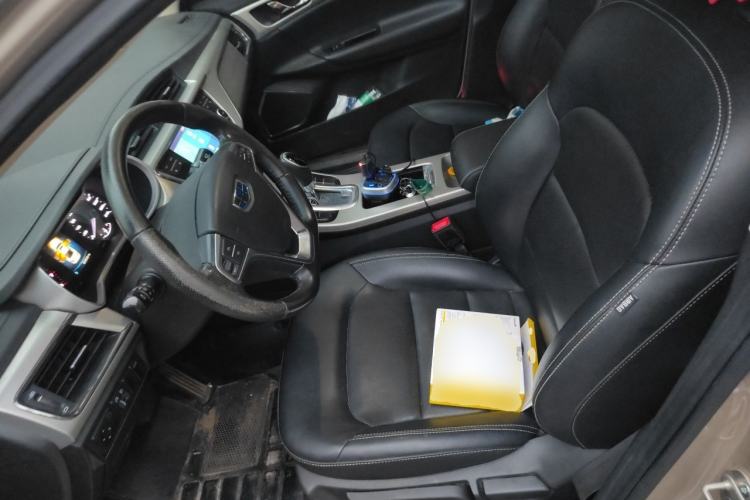 Used Geely Auto Emgrand GL 2017 1.3T DCT Elite Model Left Front Seat