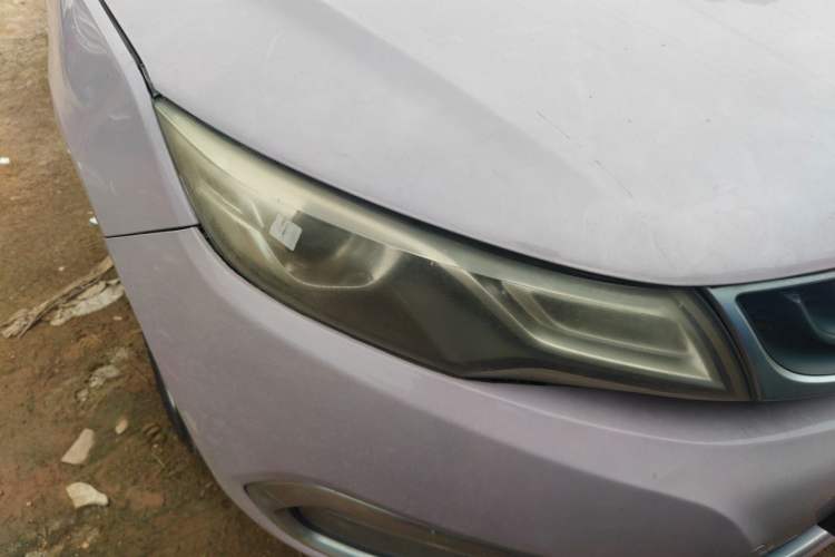 Used Geely Auto Emgrand GL 2017 1.8L DCT Elite Model Right Front Headlight