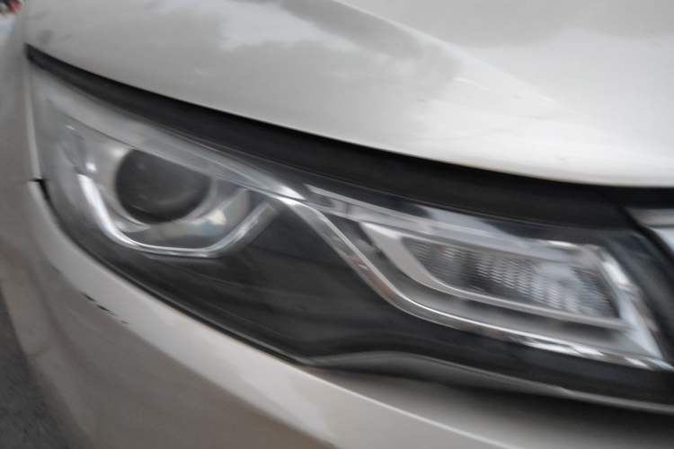 Used Geely Auto Emgrand GL 2017 1.3T DCT Elite Model Right Front Headlight