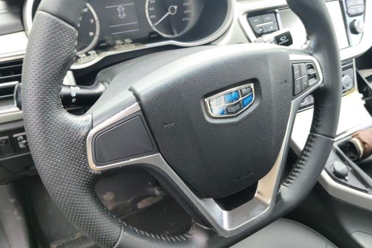 Used Geely Auto Emgrand GL 2017 1.3T Manual Elite Model Steering Wheel