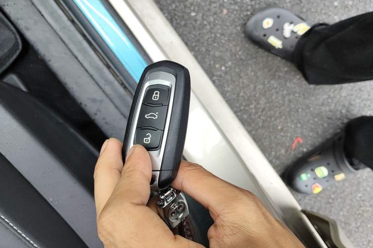 Used Geely Auto Emgrand GL 2017 1.3T Manual Elite Model Vehicle Key