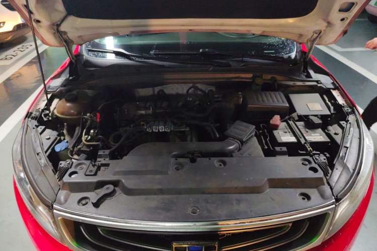 Used Geely Auto Emgrand GL 2017 1.8L DCT Elite Model Engine Bay
