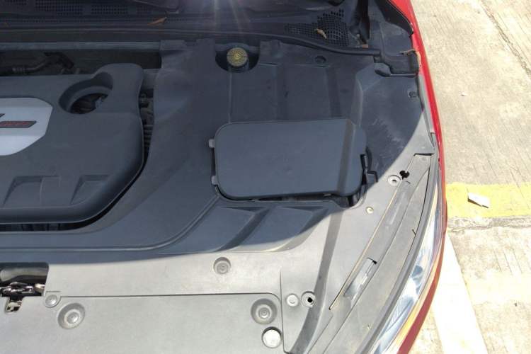Used Geely Auto Emgrand GL 2017 1.8L DCT Elite Model Engine Bay Left