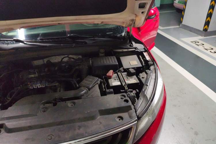 Used Geely Auto Emgrand GL 2017 1.8L DCT Elite Model Engine Bay Left
