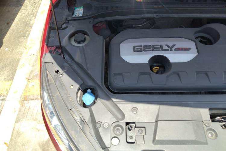 Used Geely Auto Emgrand GL 2017 1.8L DCT Elite Model Engine Bay Right
