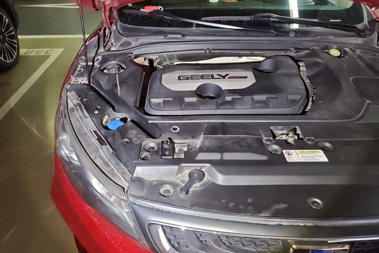 Used Geely Auto Emgrand GL 2017 1.8L DCT Elite Model Engine Bay Right