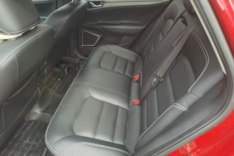 Used Geely Auto Emgrand GL 2017 1.8L DCT Elite Model Left Rear Seat