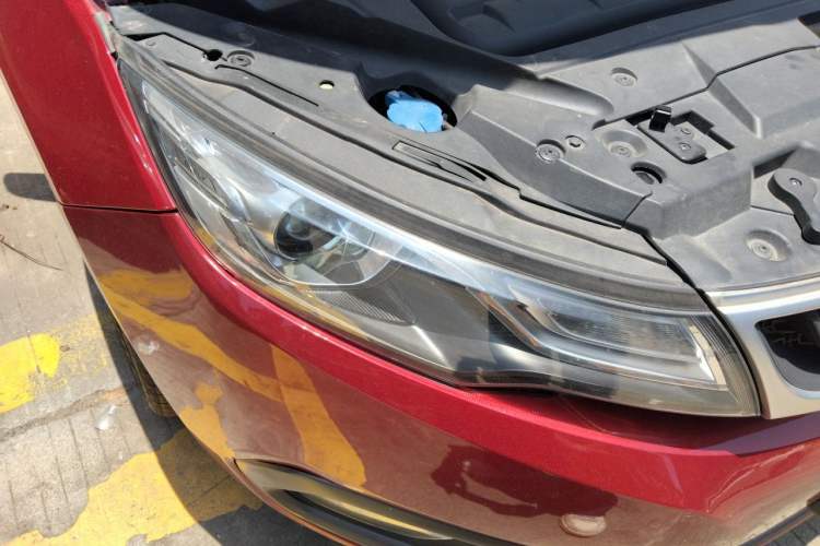 Used Geely Auto Emgrand GL 2017 1.8L DCT Elite Model Right Front Headlight