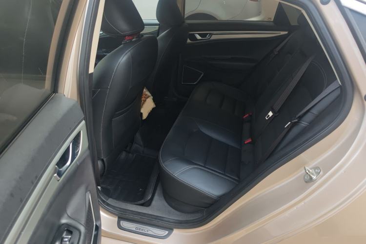 Used Geely Auto Emgrand GL 2017 1.8L DCT Elite Model Left Rear Seat