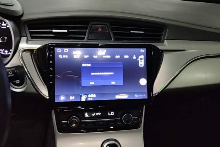 Used Geely Auto Emgrand GL 2017 1.3T DCT Elite Model Audio And AC Panel