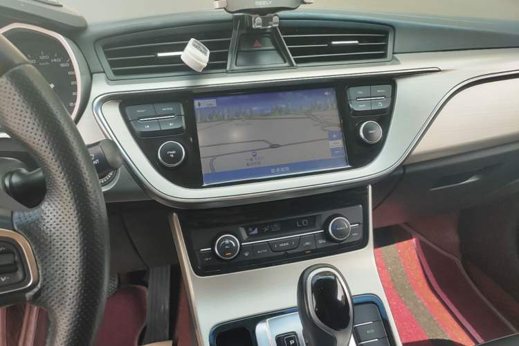 Used Geely Auto Emgrand GL 2017 1.3T DCT Elite Model Audio And AC Panel