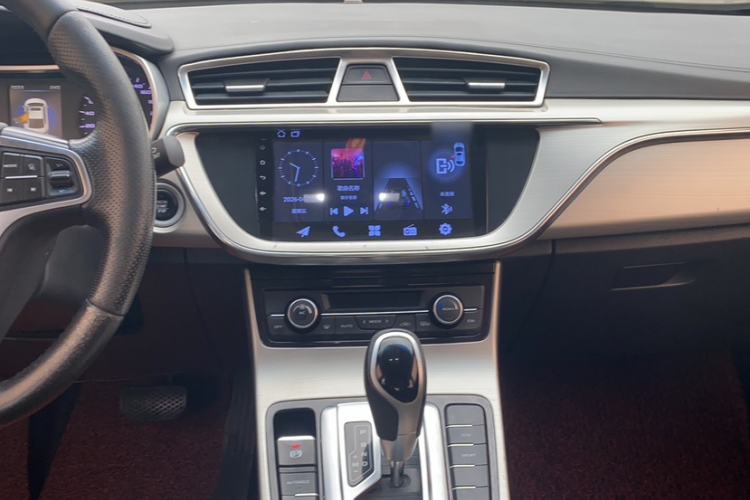 Used Geely Auto Emgrand GL 2017 1.3T DCT Elite Model Audio And AC Panel