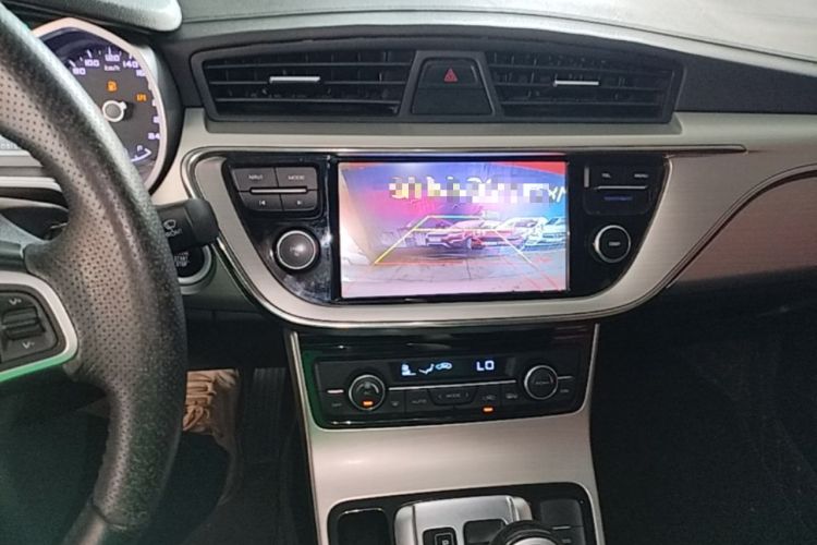 Used Geely Auto Emgrand GL 2017 1.3T DCT Elite Model Audio And AC Panel