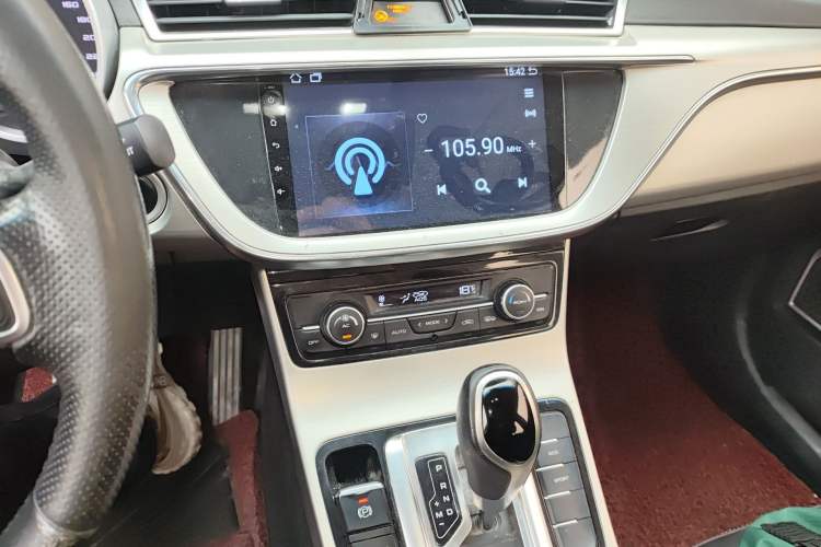 Used Geely Auto Emgrand GL 2017 1.3T DCT Elite Model Audio And AC Panel