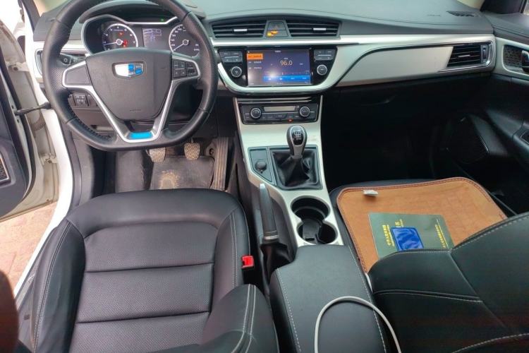 Used Geely Auto Emgrand GL 2017 1.3T Manual Elite Model Center Console