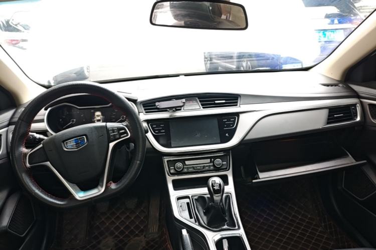 Used Geely Auto Emgrand GL 2017 1.8L Manual Elite Model Center Console
