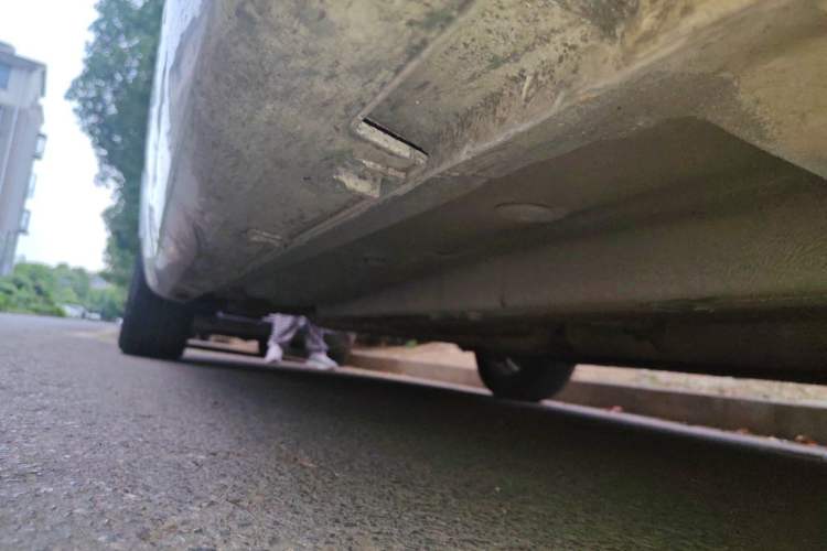 Used Geely Auto Emgrand GL 2017 1.8L Manual Elite Model Chassis Front Right