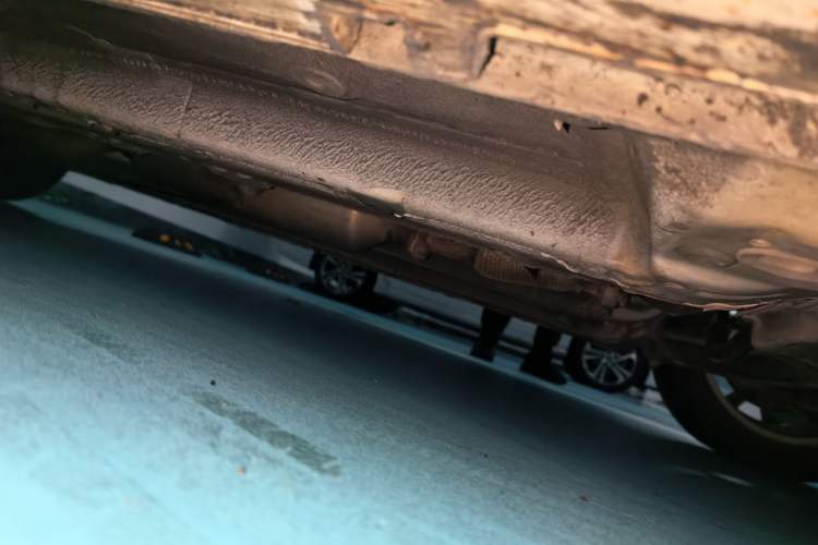 Used Geely Auto Emgrand GL 2017 1.8L Manual Elite Model Chassis Front Right