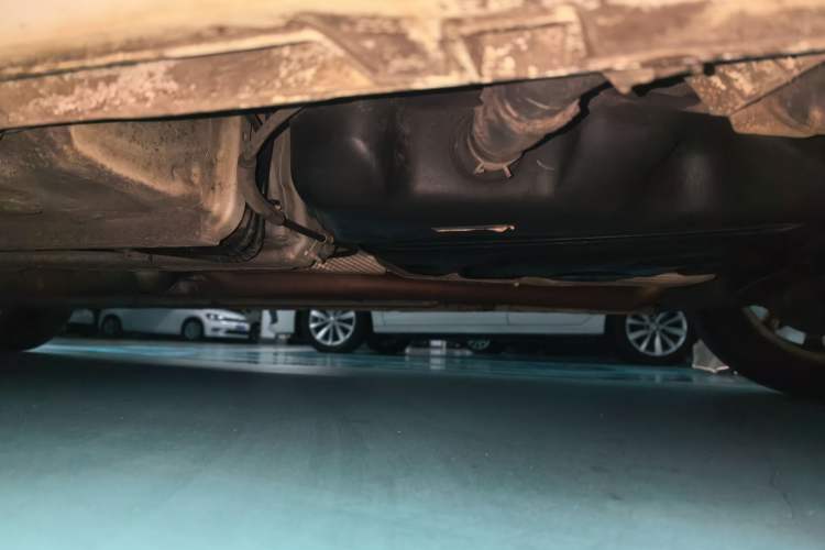 Used Geely Auto Emgrand GL 2017 1.8L Manual Elite Model Chassis Rear Left