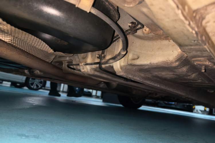 Used Geely Auto Emgrand GL 2017 1.8L Manual Elite Model Chassis Rear Right