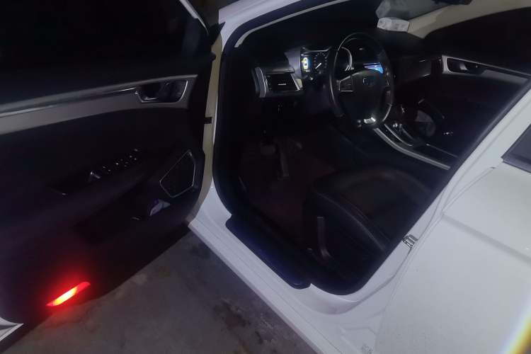 Used Geely Auto Emgrand GL 2017 1.3T DCT Elite Model Driver Seat