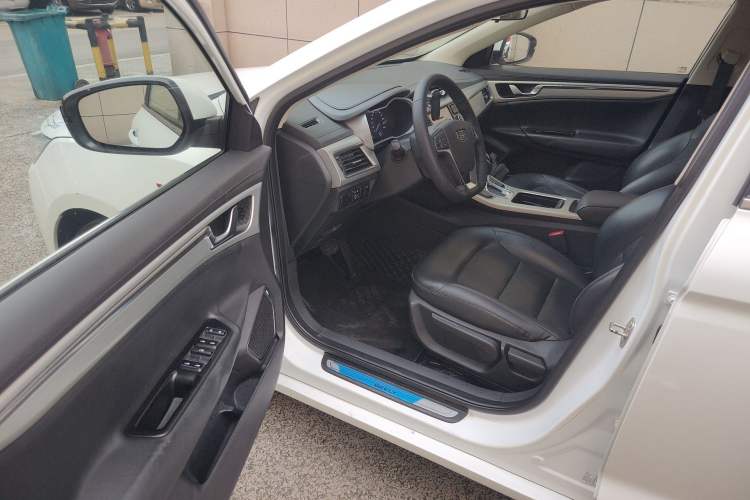 Used Geely Auto Emgrand GL 2017 1.3T DCT Elite Model Driver Seat
