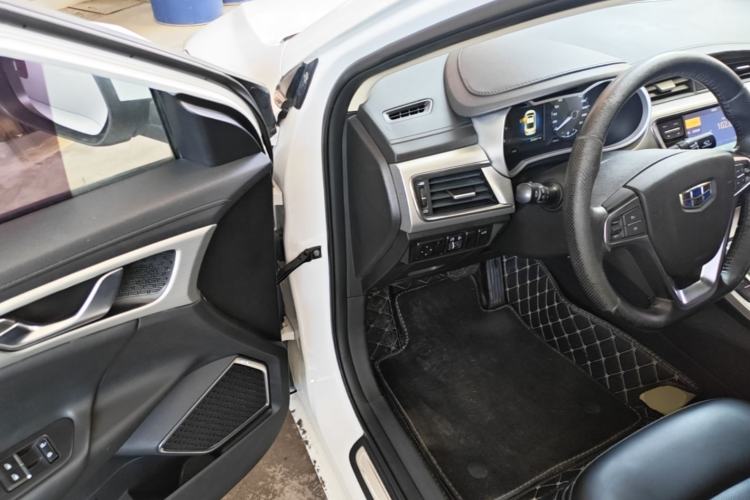 Used Geely Auto Emgrand GL 2017 1.8L DCT Elite Model Driver Seat
