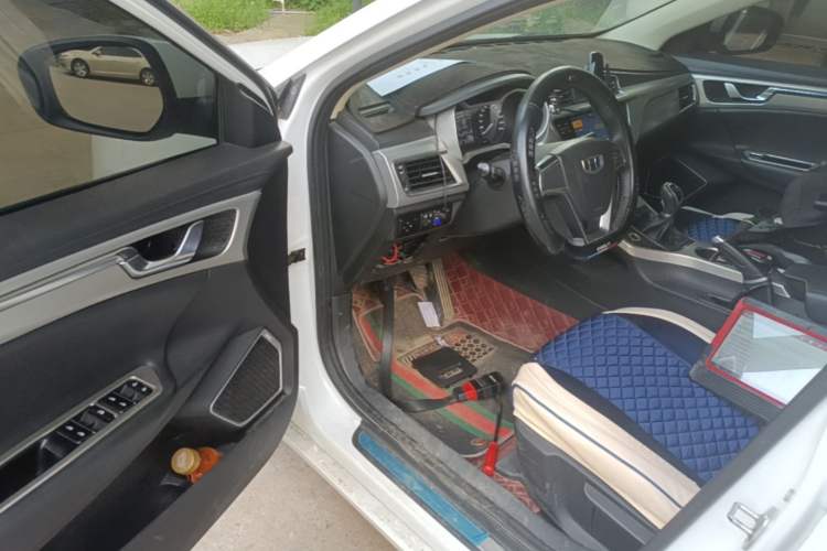 Used Geely Auto Emgrand GL 2017 1.3T Manual Elite Model Driver Seat