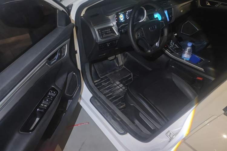 Used Geely Auto Emgrand GL 2017 1.3T DCT Elite Model Driver Seat