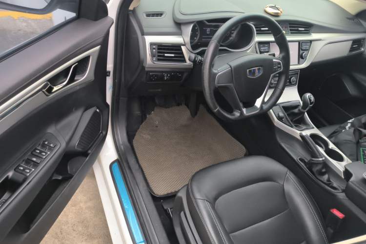 Used Geely Auto Emgrand GL 2017 1.3T Manual Elite Model Driver Seat