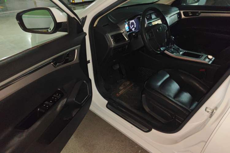 Used Geely Auto Emgrand GL 2017 1.3T DCT Elite Model Driver Seat