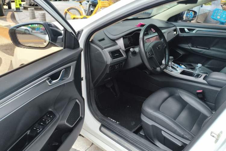 Used Geely Auto Emgrand GL 2017 1.8L DCT Elite Model Driver Seat