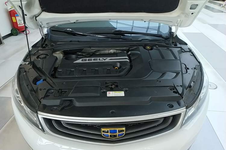 Used Geely Auto Emgrand GL 2017 1.3T DCT Luxury Model Engine Bay