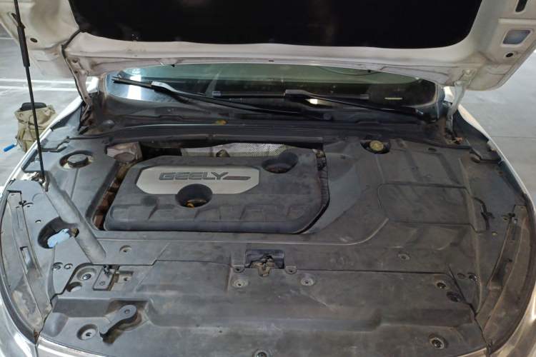 Used Geely Auto Emgrand GL 2017 1.8L DCT Elite Model Engine Bay