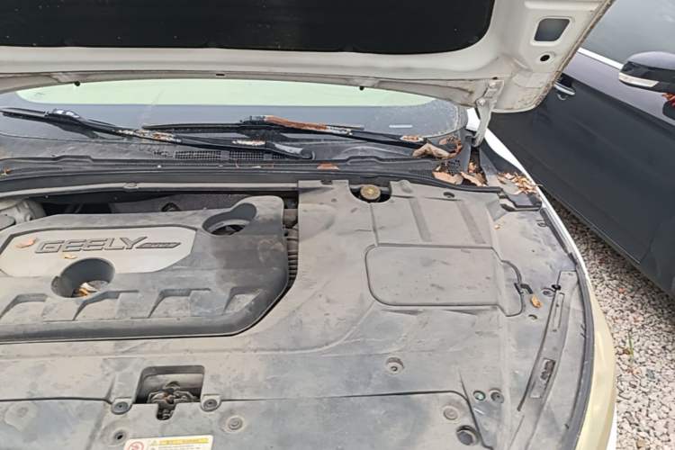 Used Geely Auto Emgrand GL 2017 1.8L Manual Entry-Level Model Engine Bay Left