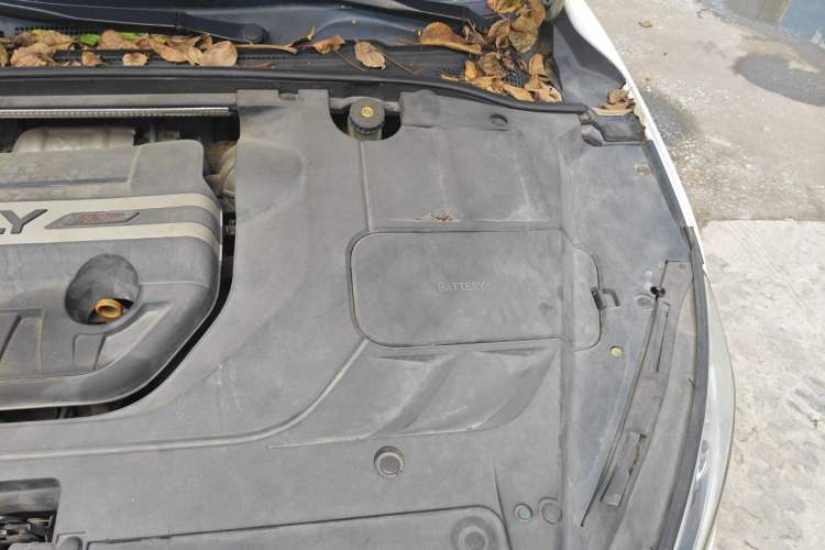 Used Geely Auto Emgrand GL 2017 1.3T DCT Elite Model Engine Bay Left