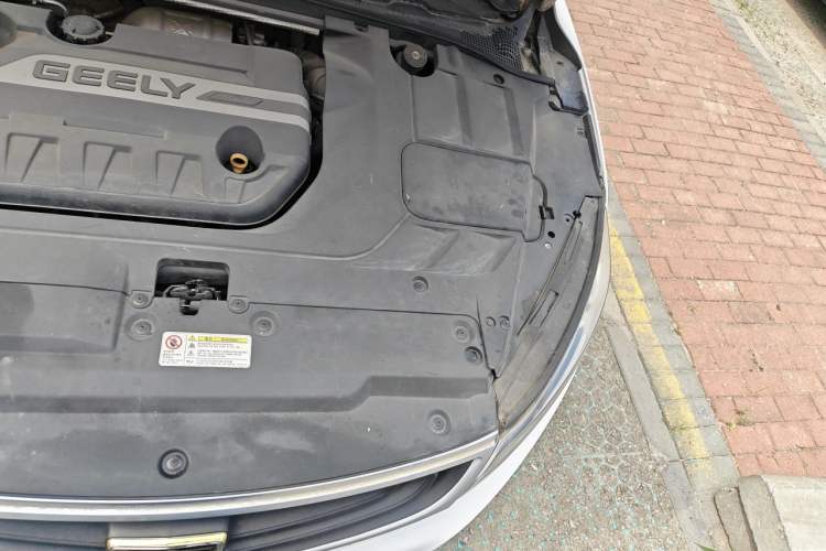 Used Geely Auto Emgrand GL 2017 1.3T DCT Elite Model Engine Bay Left