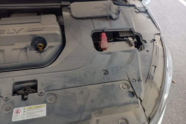 Used Geely Auto Emgrand GL 2017 1.3T DCT Elite Model Engine Bay Left